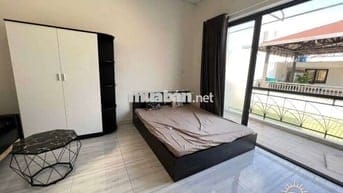 TRỐNG SẴN CĂN STUDIO FULL NỘI THẤT - CÓ BANCOL - GẦN SÂN BAY