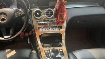 Mercedes Benz GLC 250 4Matic 2016 - 745 Triệu