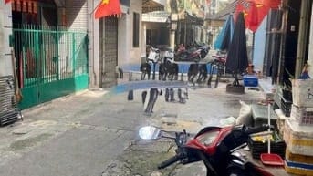 Cho thuê hẻm 3m(BG) Âu Cơ, P.10, Q.TB giá 12,5tr