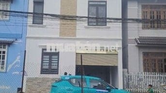 Nhà Phố Hẻm Xe Hơi (>6m), đường Phan Chu Trinh, Đà Lạt, 5,7 tỷ