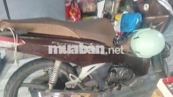 Cần bán xe nhà đang đi
