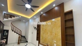 💎 Nhà đẹp Hoàng Mai – 5 tầng, 4PN, 7.8 tỷ, sổ đỏ sang tên ngay