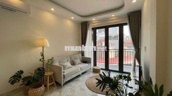 Phòng rộng rãi 60m² mặt phố Thụy Khuê – nuôi pet, khách Tây thoải mái