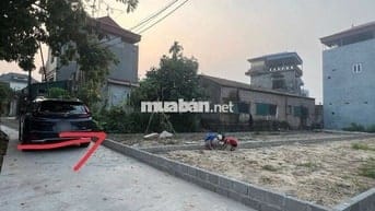 Bán 128m Kim Ngưu . Tân Tiến, Văn Giang. Đường otto.