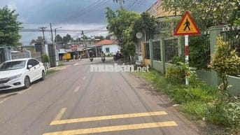 Bán 1788m2 đất hồng có sẵn 300m thổ. View núi Chứa Chan,Xuân Lộc,Đ Nai