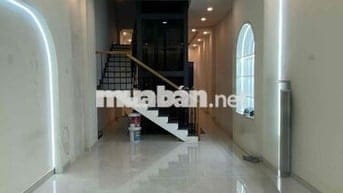 SIÊU HOT NHÀ MỚI TRẮNG TINH LUNG LINH - CÓ THANG MÁY - 6 PHÒNG - 7 WC