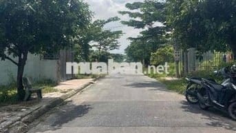 Bán gấp lô góc 2 mặt tiền xã Bình Minh 1 tỷ 450 vị trí vàng