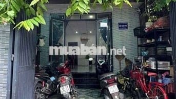 Bán nhà cấp 4 sạch sẽ kiệt ô tô gần Đại Học Duy Tân