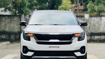 Kia Seltos 2022 Luxury 1.4 AT - 40000 km