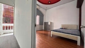 CHO THUÊ CĂN HỘ CÓ GÁC 2 PN RỘNG 60M2, BẾP, WC RIÊNG GẦN SÂN BAY TSN