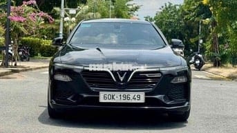 Vinfast Lux A Base 2022 - 22.500km