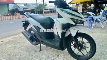 vario 125 2021