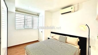 🟥 Căn Hộ 2 PN Balcony, Full Nội Thất, Ngay Bờ Kè Trường Sa.
