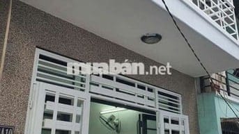 Nhà bán 4m × 7m lầu 2p ngủ 2wc