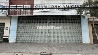 Cho thuê mbkd mặt tiền đường Phạm văn chiêu 9x35m thông suốt