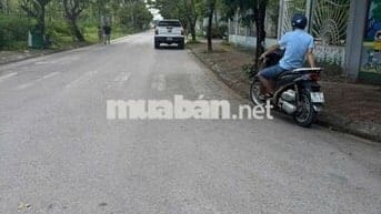 Nhà 7 tầng có thằng máy tại Mậu Lương , đường 12m