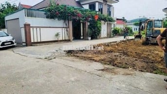 Gia đình cần tiền bán gấp đất ngõ đường Hoàng Hanh, cách Hoàng Hanh 5m