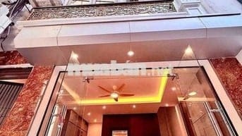 Tôi cần bán căn nhà Phố VĂN CHƯƠNG 40m 6tẩng xây mới thang máy hơn 9ty