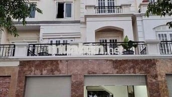 LK VINACONEX 3 TRUNG VĂN - 130m2 x 5T, MT:7m, Thang máy, Chia 2 phòng.