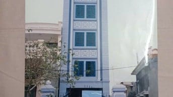 Cho thuê nhà mặt phố Hùng Vương, Hồng Bàng, Hải Phòng, 100m2, 4,5 tầng