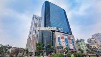 CẦN BÁN TẬP THỂ MẶT PHỐ NGUYỄN CHÍ THANH - CẠNH VINCOM NG CHÍ THANH