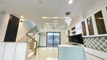 Cho thuê nhà khu Hà Đô Q10, Trệt 3 lầu, 5.5x13m, giá 55tr