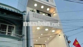 NHÀ TỈNH LỘ 10- 5 TẦNG. NGAY KHU TÊN LỬA. XE HƠI VÀO NHÀ. 5 PN. SÂN T
