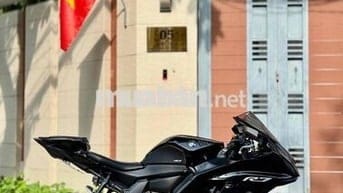 Yamaha R7 Full black