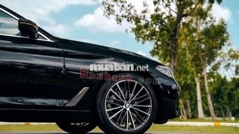 BMW 520i Luxury Line 2022 - 1 Tỷ 579 Triệu