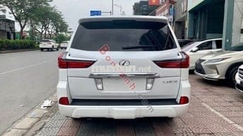 Lexus LX 570 2016 - 4 Tỷ 500 Triệu