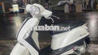 Cần bán xe grande,xe đẹp mới máy êm