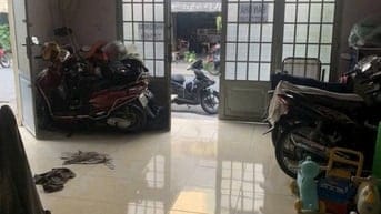 Nhà MT đs 12 m, L.P Man Quận 7. 6,4*21, chỉ 10 tỷ. Xd hầm cao tầng.