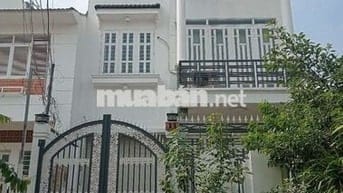Biệt thự 3 tầng đường số 9 ấp 5 phong phú DT 7 x 19.5m trệt 3 lầu