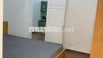 Bán Căn Hộ Tập Thể Tầng 5. Khu Nghĩa Tân. 70m2 Fuil Nội Thất.