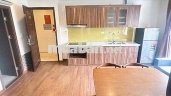 CHO THUÊ CCMN VÕ CHÍ CÔNG. 2N1K. 65M2. THANG MÁY. GIÁ 9TR5