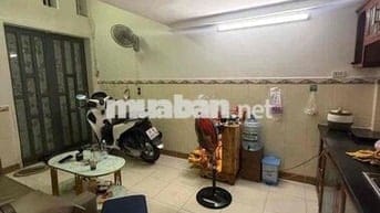 Nhà thuê Nguyên căn Trệt ,lầu -30m