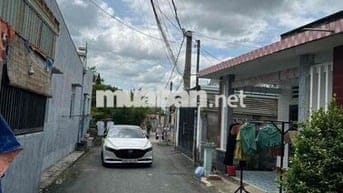 Cần bán nhà mới xây 1 trệt 1 lầu Diện Tích sổ 132m2 , gần chợ Tân Vạn