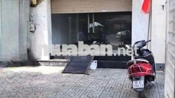 Cho Thuê Mặt Bằng Đường CMT8, Tân Bình ( 4,2x10m - Sân Rộng )