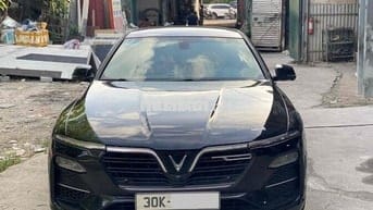 VinFast Lux A2.0 Plus 2021