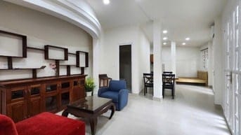 Cho thuê nhà 537/83 Nguyễn Oanh phường 15 q.Gò vấp cũ