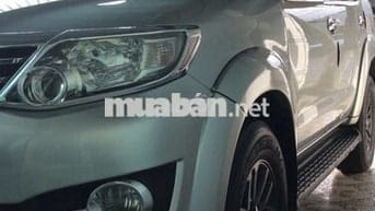 XE FORTUNER GIA ĐÌNH CỰC MỚI GIÁ RẺ