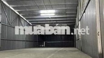Kho xưởng 300m2 - Ngay Khu 38ha - Kênh Tham Lương - giá 18tr