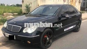 Mercedes C200 Số sàn 4 máy còn rất mới