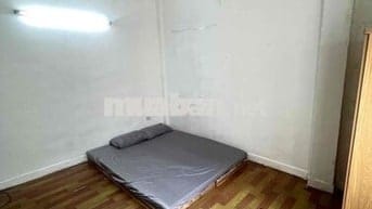 Cho thuê phòng ở hồ ngọc khánh nội thất đầy đủ vào ở luôn