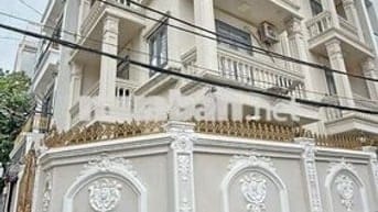 🏡 CHO THUÊ BIỆT THỰ SANG TRỌNG XE HƠI NGỦ TRONG NHÀ - LÊ THỊ CHỢ
