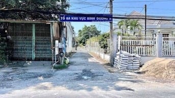 Bán Nhà Trệt Mới Đẹp - KDC Thành Giao (Tổ 8A Bình Dương A). P. Long Tu