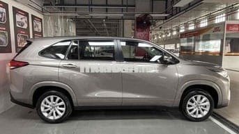 Toyota Innova Cross 2025 giá tốt-Hỗ trợ trả góp