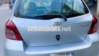 Toyota Yaris 2009 1.3 AT - 170000 km