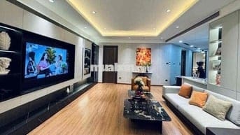 CẦN BÁN CĂN HỘ TẬP THỂ MẶT PHỐ NGUYỄN CHÍ THANH - CHÙA LÁNG