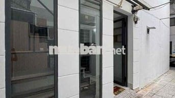 3 Không Gian Ngủ thiết kế dạng Nhà Nguyên Căn Ngay Hàng Xanh